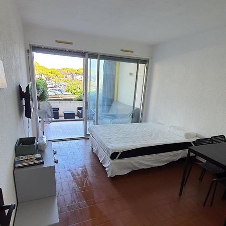 Studio 137 Port Camargue, Piscine, Climatisation, 4 Personnes เลอ โกร-ดู-รัว ภายนอก รูปภาพ